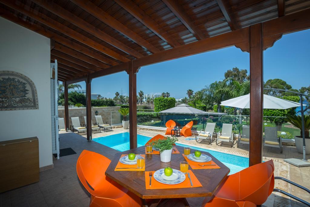 Villa Ricky Protaras Exterior photo