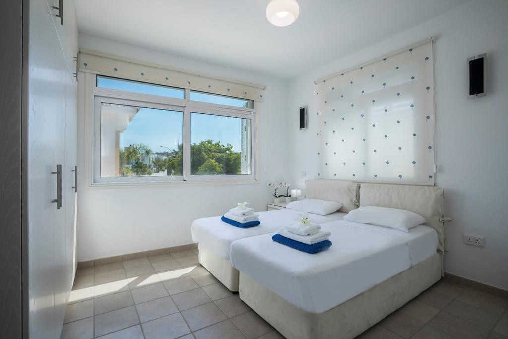 Villa Ricky Protaras Exterior photo